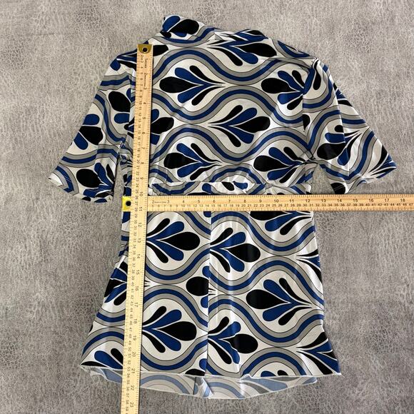 Takara Y2k Cowl Quarter Sleeve Top - Picture 4 of 4